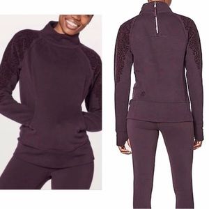 Lululemon Athletica pullover